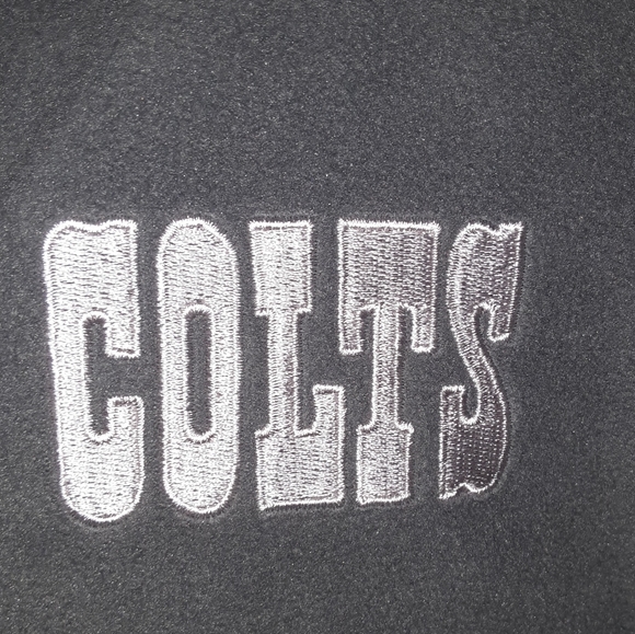 NFL Indianapolis Colts Reebok 2-in-1 Convertible Jacket - Picture 7 of 8